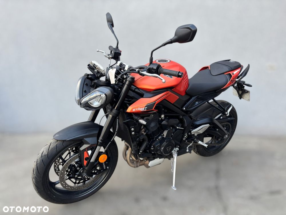 Triumph Street Triple - 6