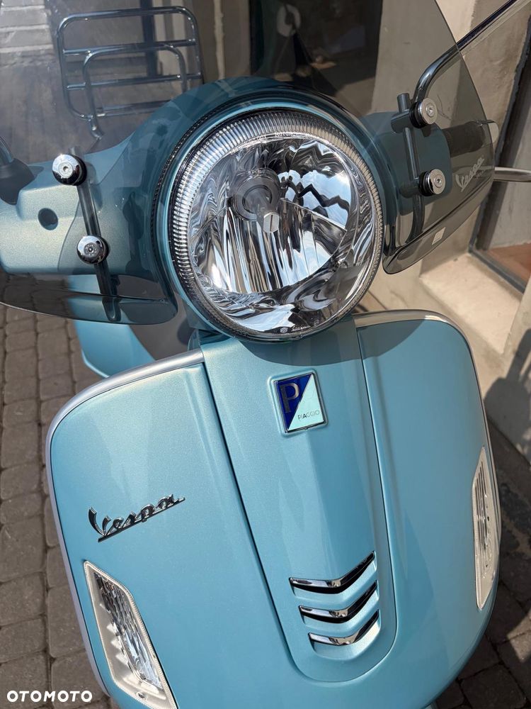 Vespa GTS - 22
