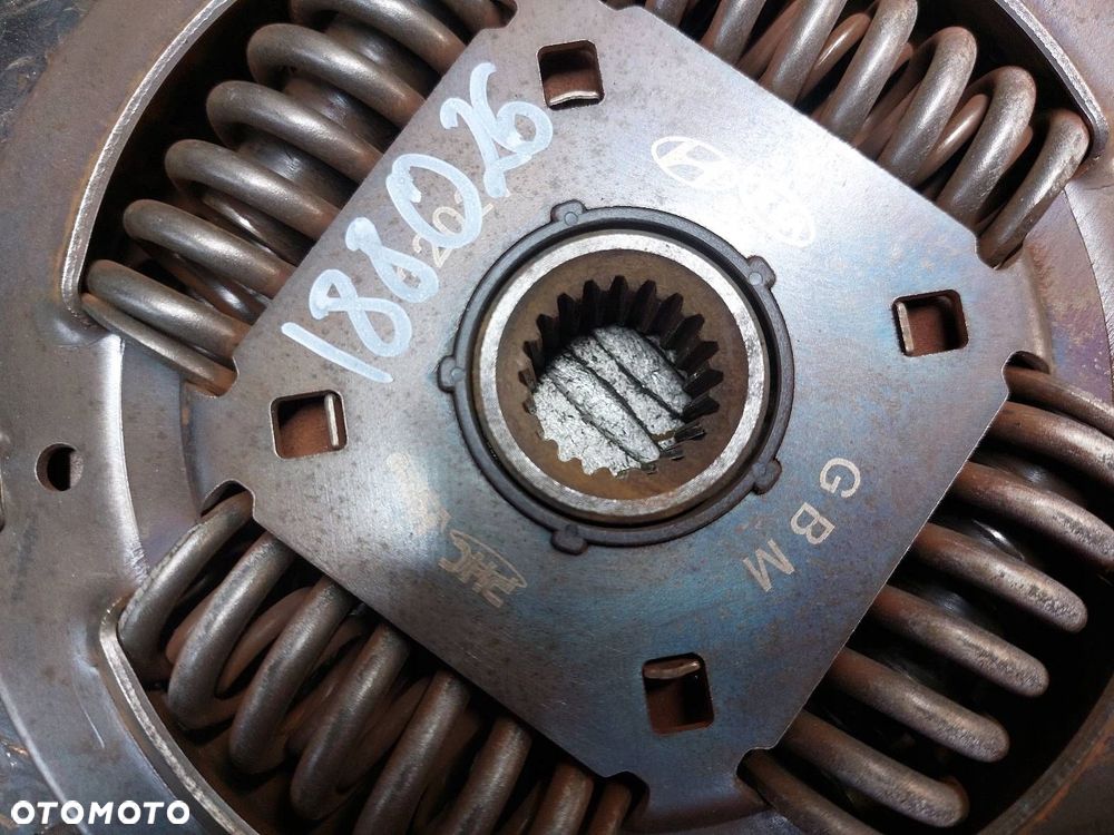 SPRZĘGŁO TARCZA + DOCISK HYUNDAI I30 I LIFT 1.6 CRDI - 5