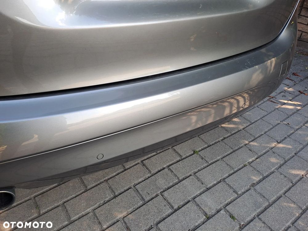 BMW Seria 2 218d Advantage - 11