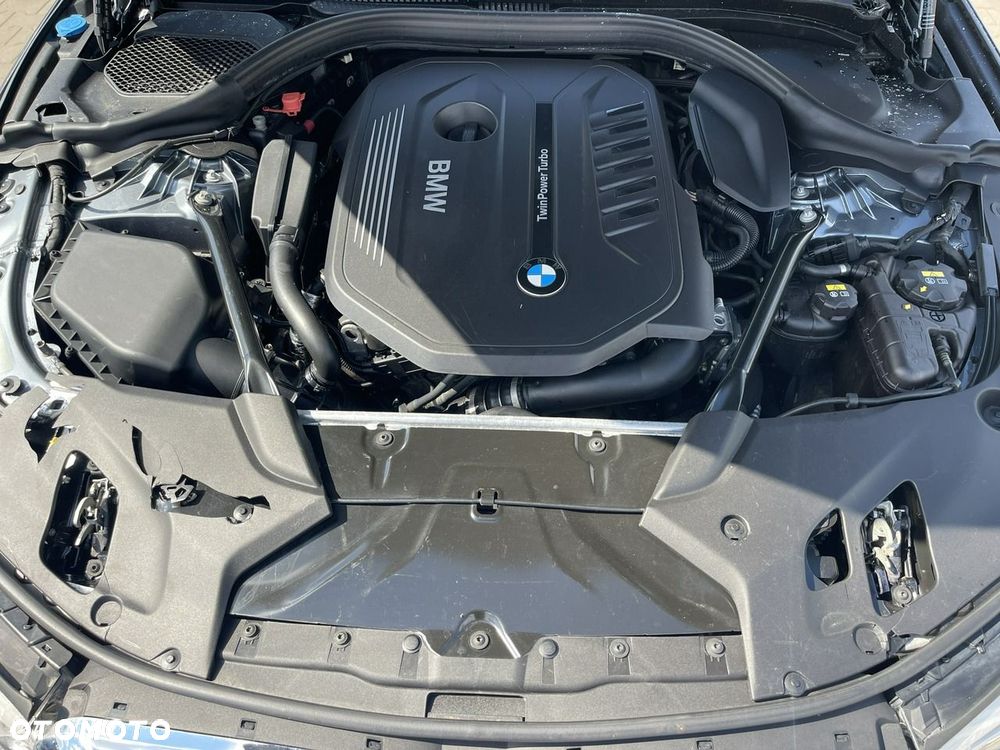 BMW Seria 5 540i xDrive GPF Luxury Line - 16