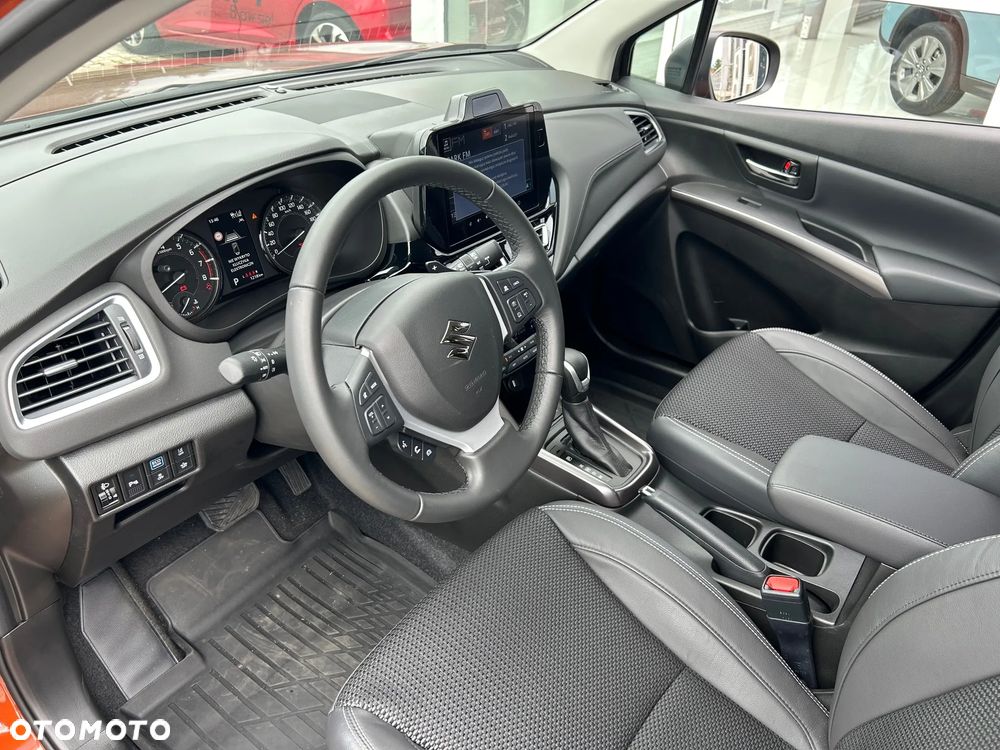Suzuki SX4 S-Cross ver-1-5-dualjet-hybrid-elegance-sp-ags - 10