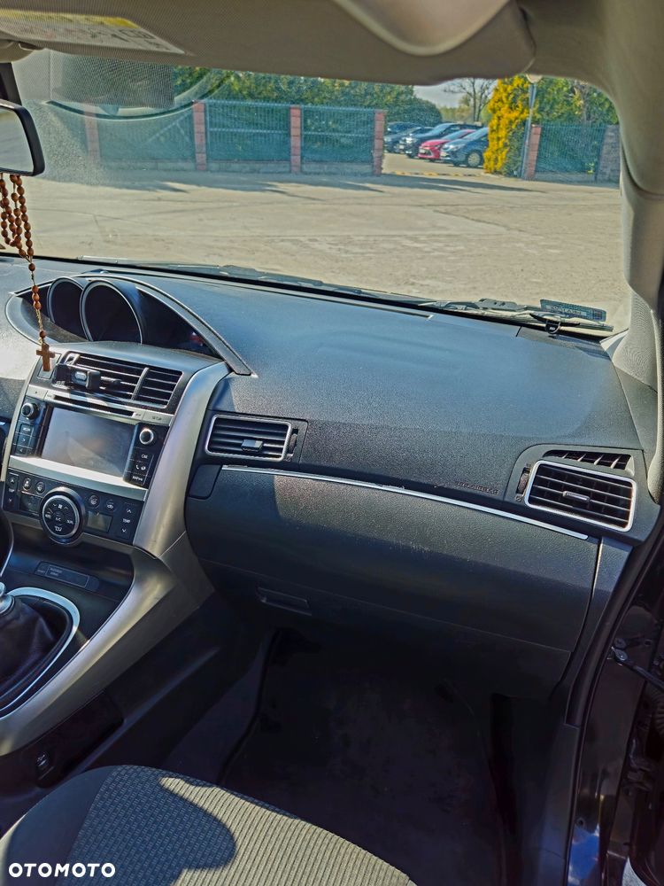 Toyota Verso 1.8 7-Sitzer Comfort - 14