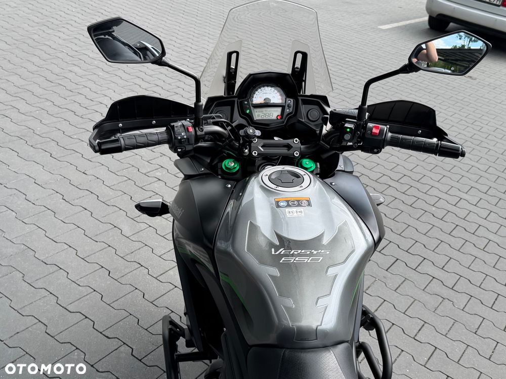 Kawasaki Versys 650 - 23