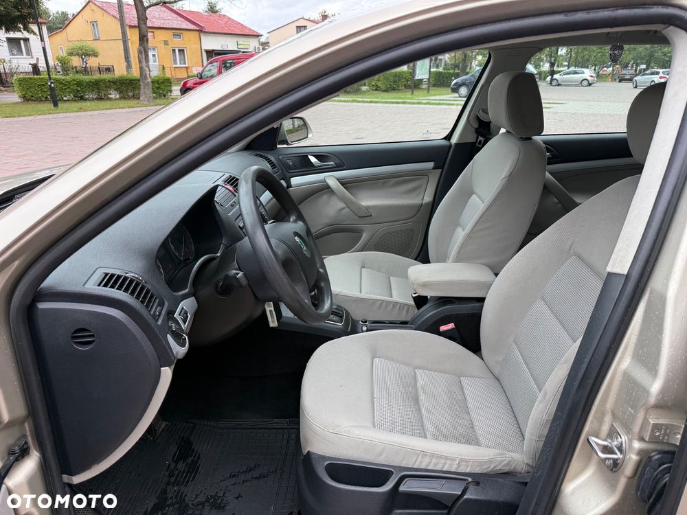 Skoda Octavia 1.6 Automatik Elegance - 7