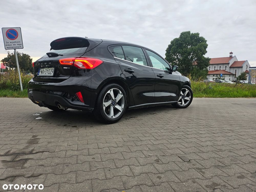 Ford Focus 1.0 EcoBoost Hybrid TITANIUM STYLE - 5