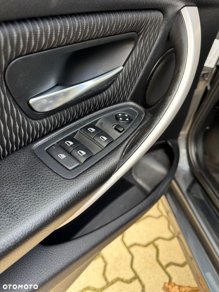 BMW Seria 3 - 16