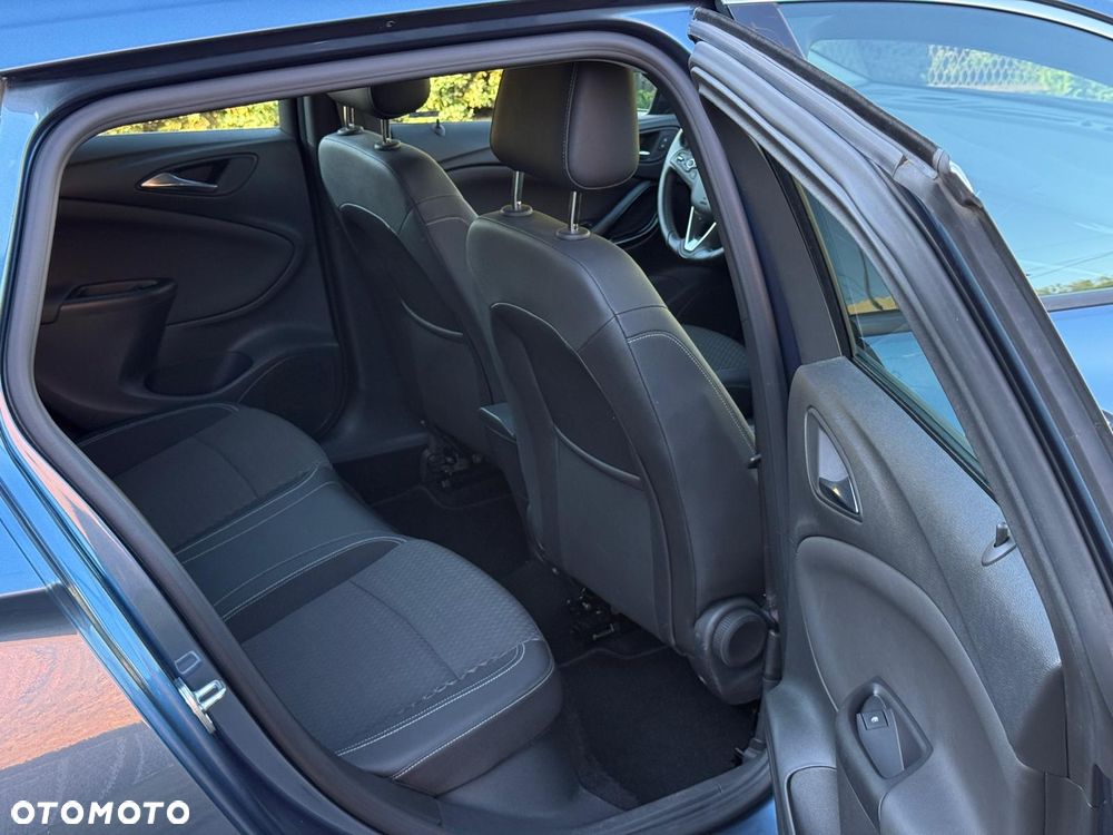 Opel Astra 1.4 Turbo Start/Stop Innovation - 29