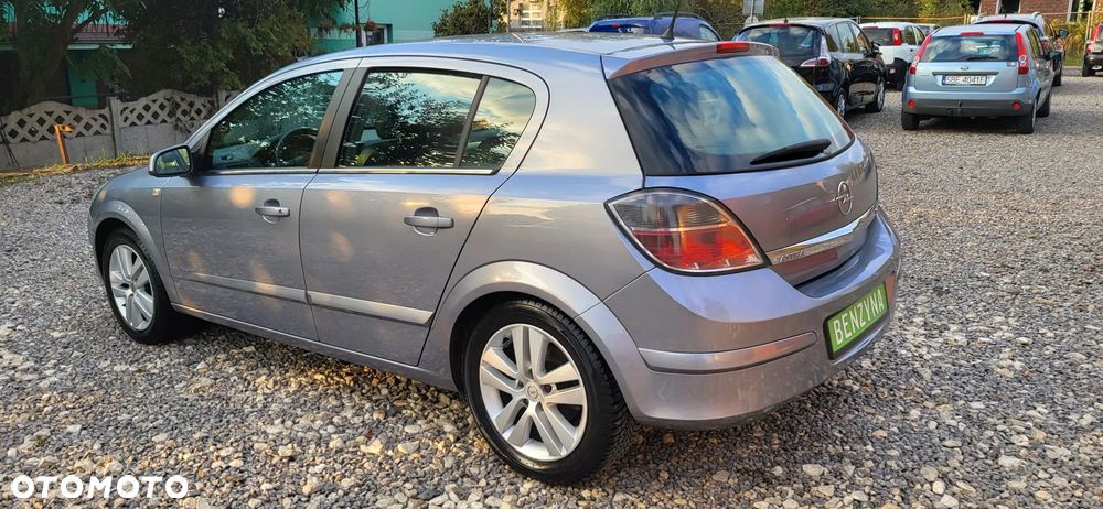 Opel Astra III 1.6 Enjoy - 35