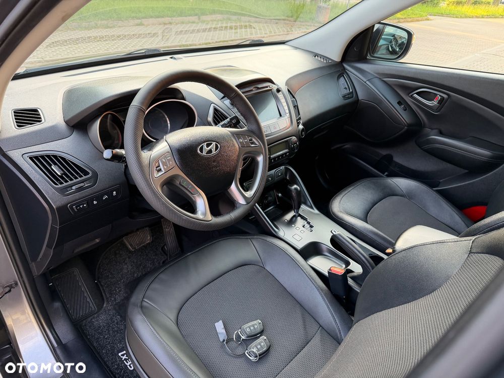 Hyundai ix35 2.0 CRDi 4WD Automatik Style - 23