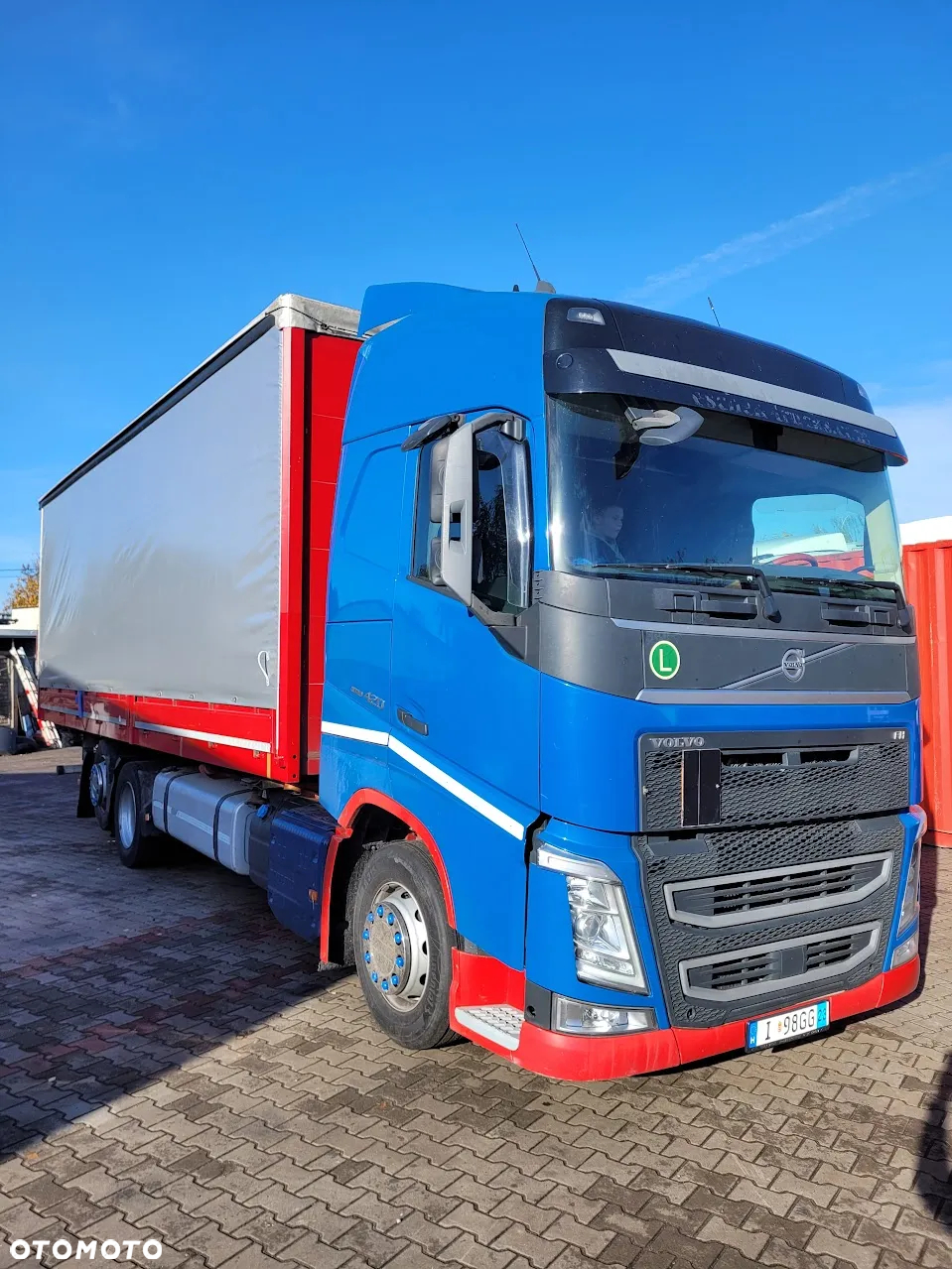 Volvo FH ;  firanka napojówka * przewierty * 6x2 * bdf * - 4