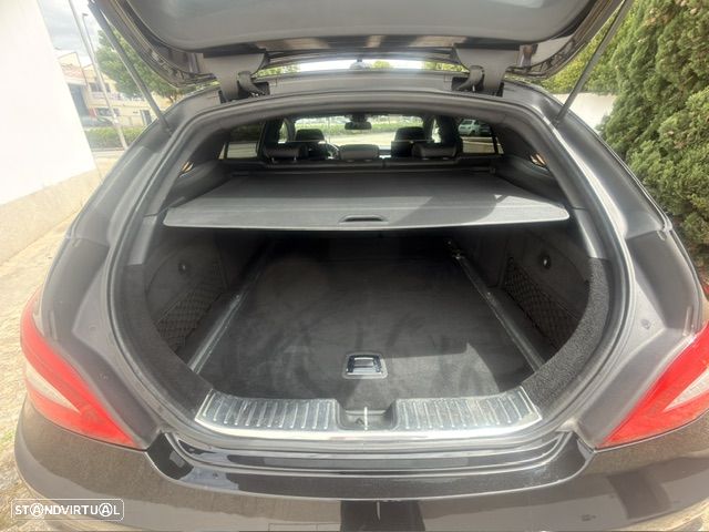 Mercedes-Benz CLS 350 CDi BE Shooting Brake 4-Matic - 30