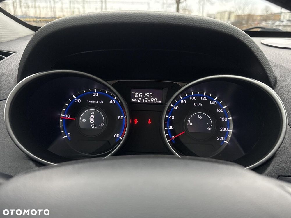 Hyundai ix35 2.0 CRDi Classic 2WD - 21