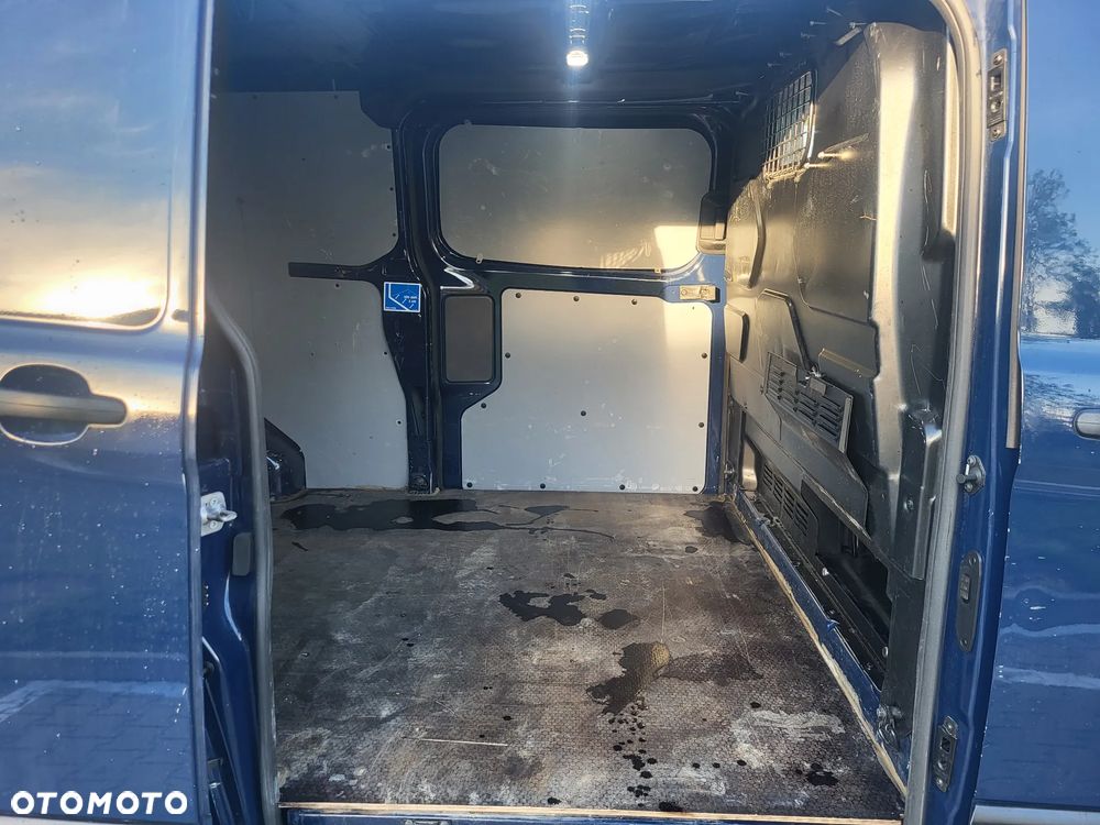 Ford Transit - 30