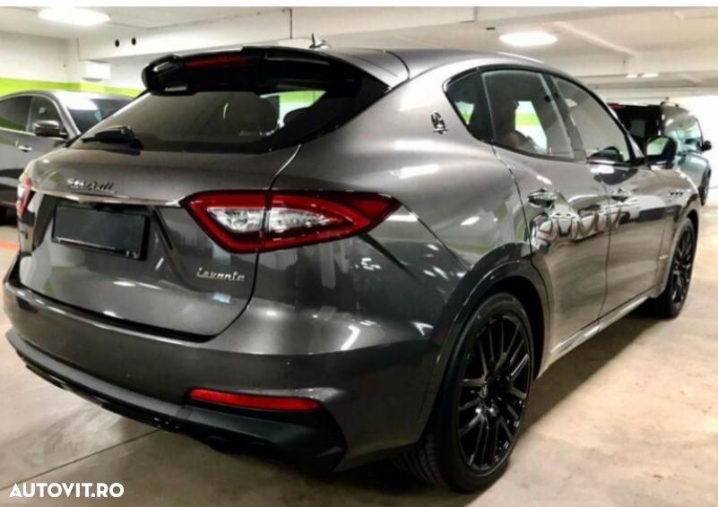 Maserati Levante S Q4 GranSport - 4