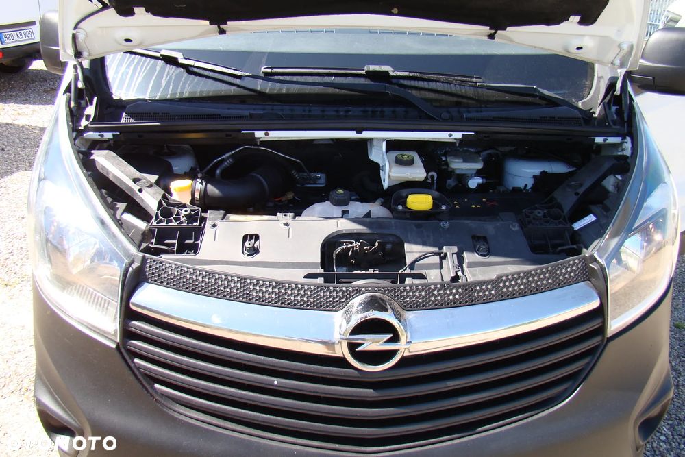 Opel Vivaro - 14