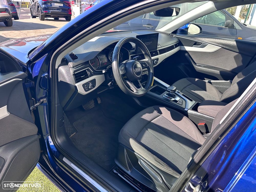 Audi A4 40 TDI quattro Advanced S tronic - 8