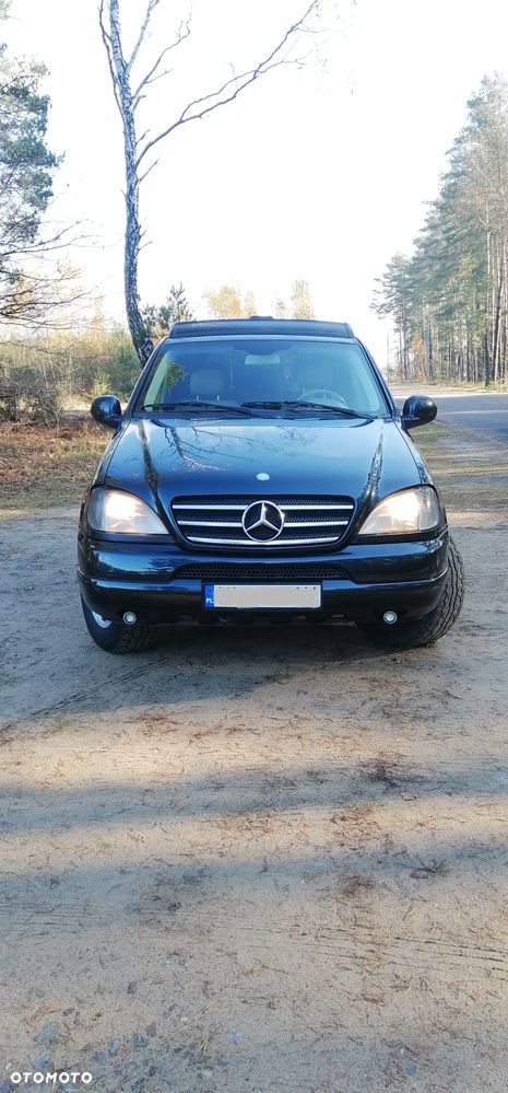 Mercedes-Benz ML - 2