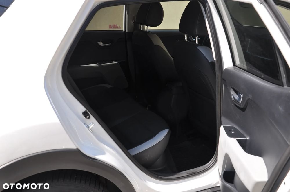 Kia Stonic 1.6 CRDi SCR L - 13