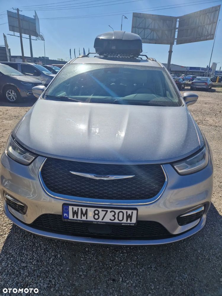 Chrysler Pacifica - 8