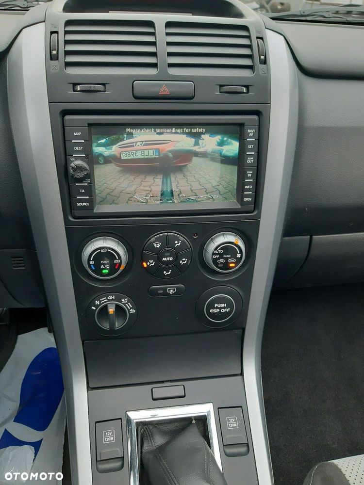 Suzuki Grand Vitara 1.9 DDiS Premium - 15