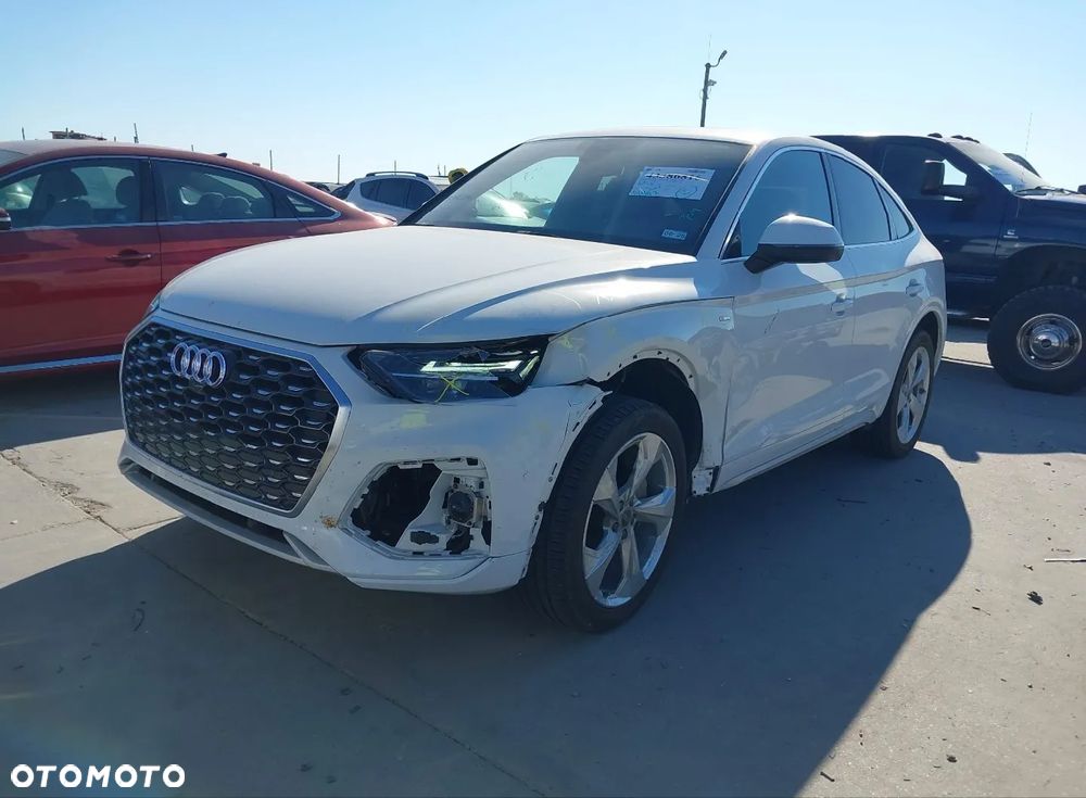 Audi Q5 Sportback - 5