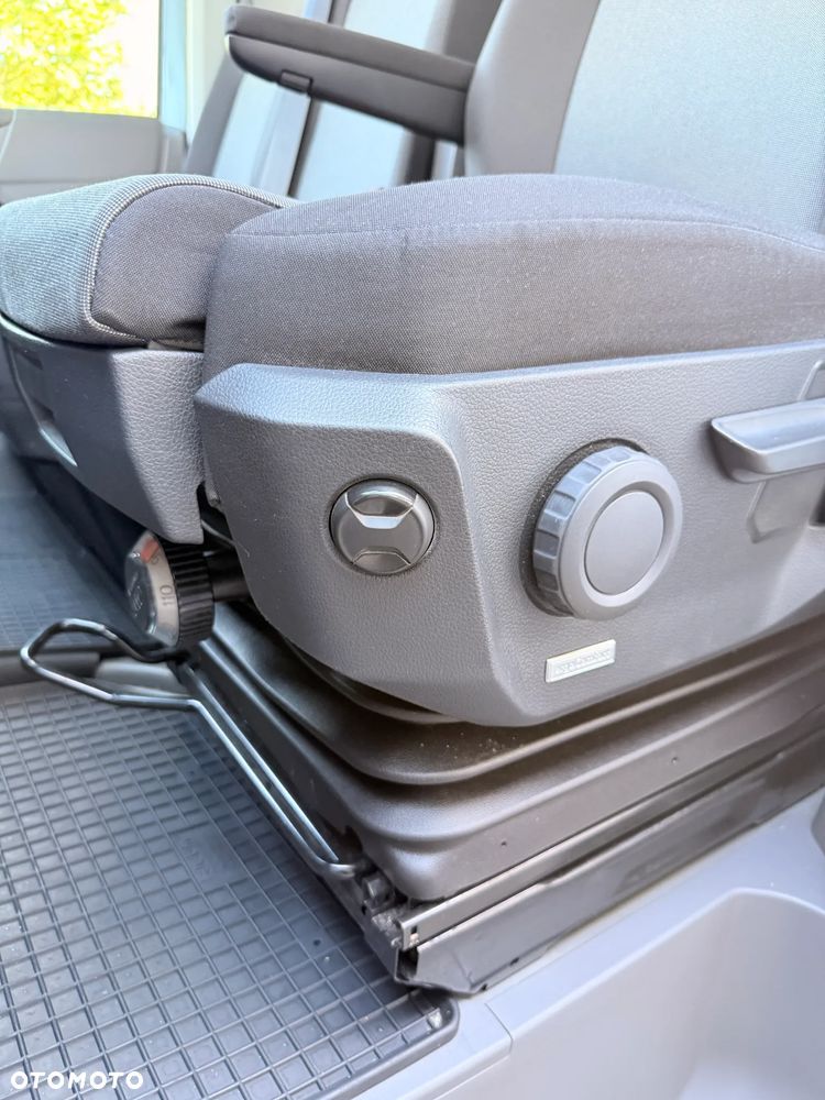 Volkswagen CRAFTER 2.0 - 177kM Automat MAXI - 26