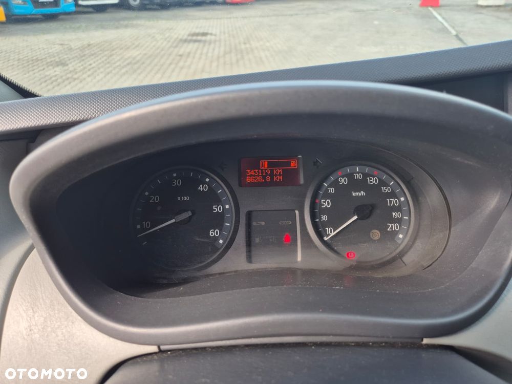 Renault Trafic 115KM / CHŁODNIA IZOTERMA / THERMO KING / PO SERWISACH / GOTOWY DO PRACY / WTYCZKA ZEWNĘTRZNA / 3 MIEJSCA / BEZWYPADKOWY - 17