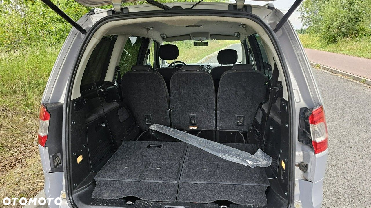 Ford S-Max - 30