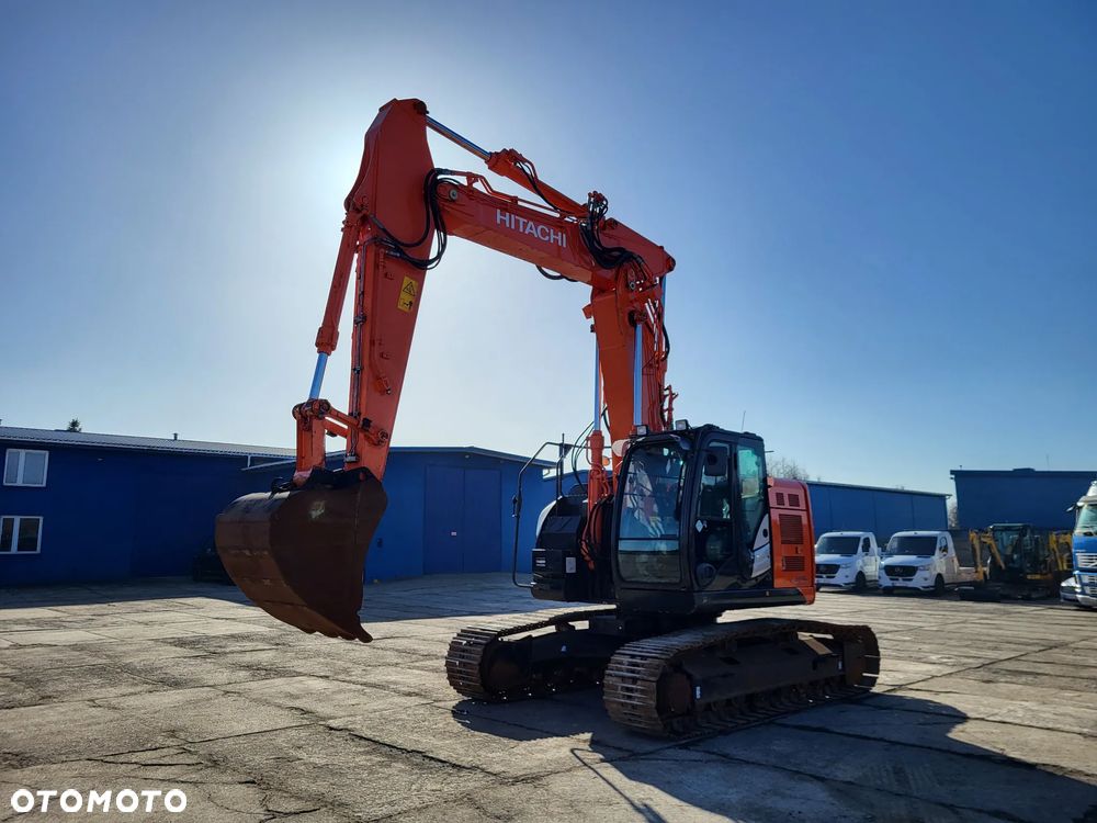 Hitachi ZX 225 LC5B spr z Niemiec krótki tył waga 26 ton