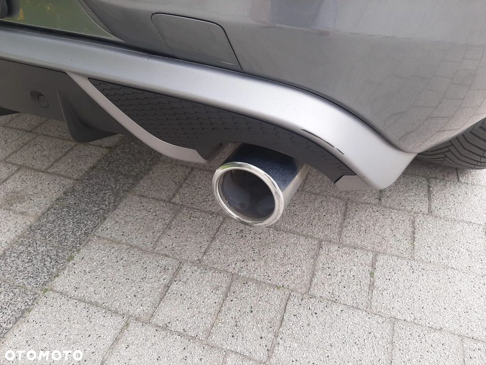 Volvo V40 D3 Geartronic RDesign - 37