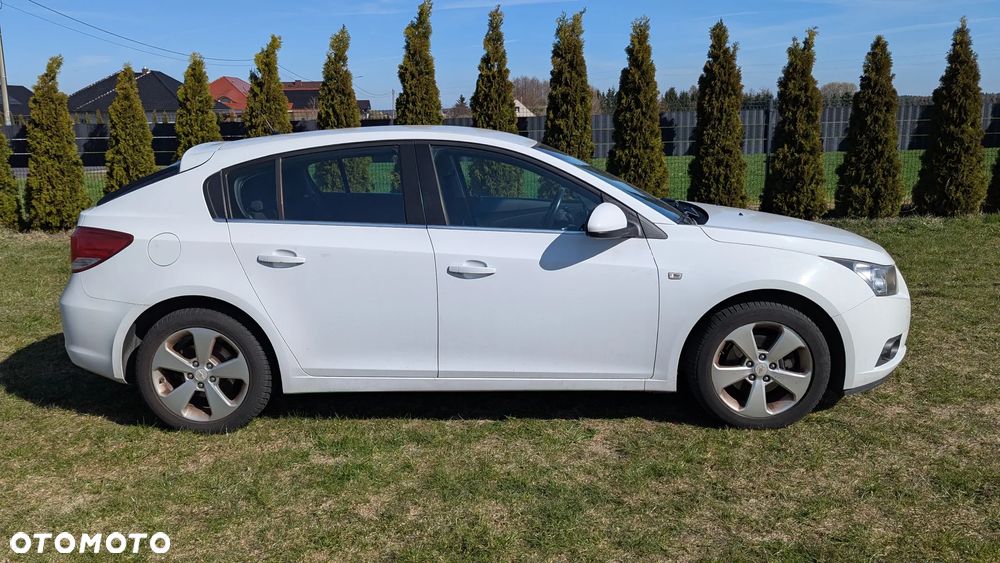 Chevrolet Cruze 1.7TD LT+ - 17