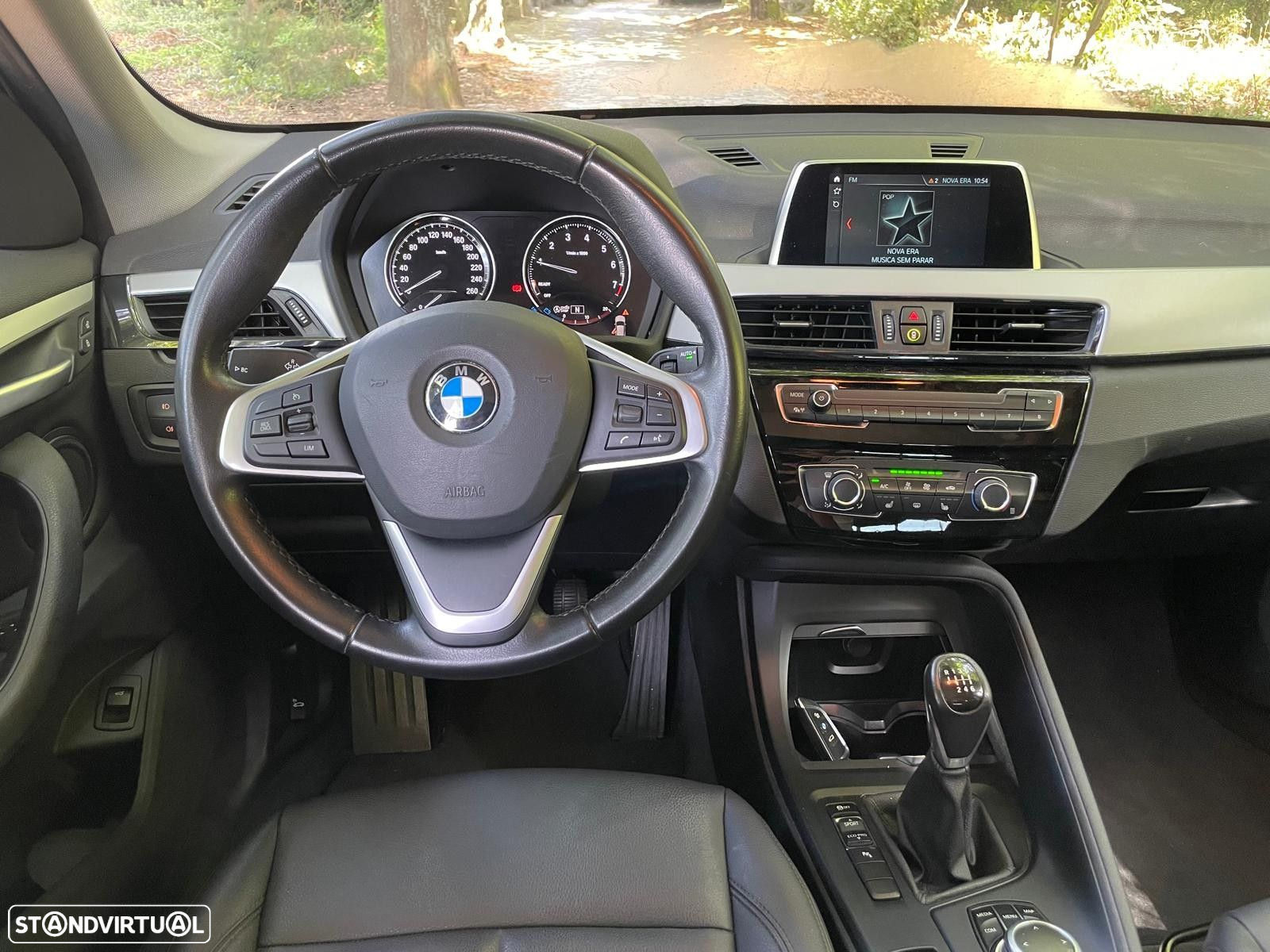 BMW X1 18 i sDrive Line Sport - 12