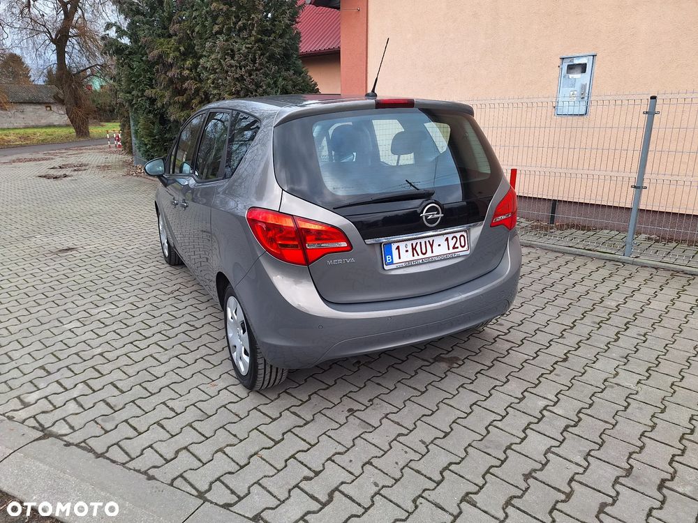 Opel Meriva - 9