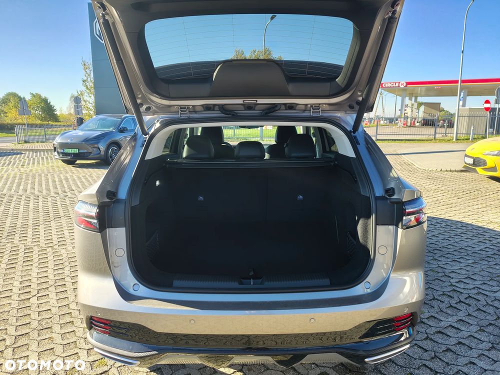 MG HS 1.5 T-GDI Exclusive DCT - 6