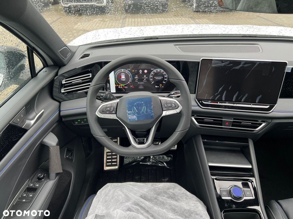 Volkswagen Tiguan - 9