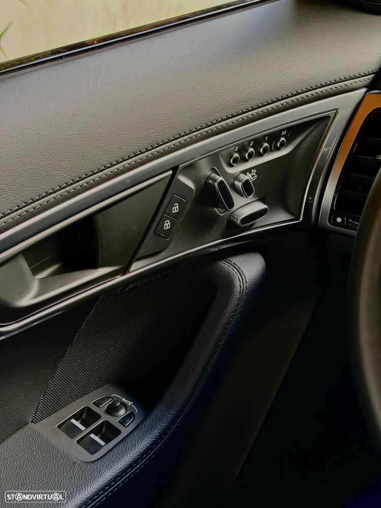 Jaguar F-Type 2.0 i4 R-Dynamic Black - 16