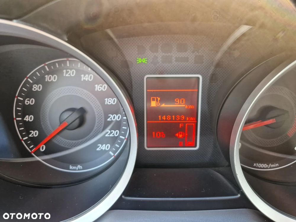 Mitsubishi Lancer 1.5 Inform - 5