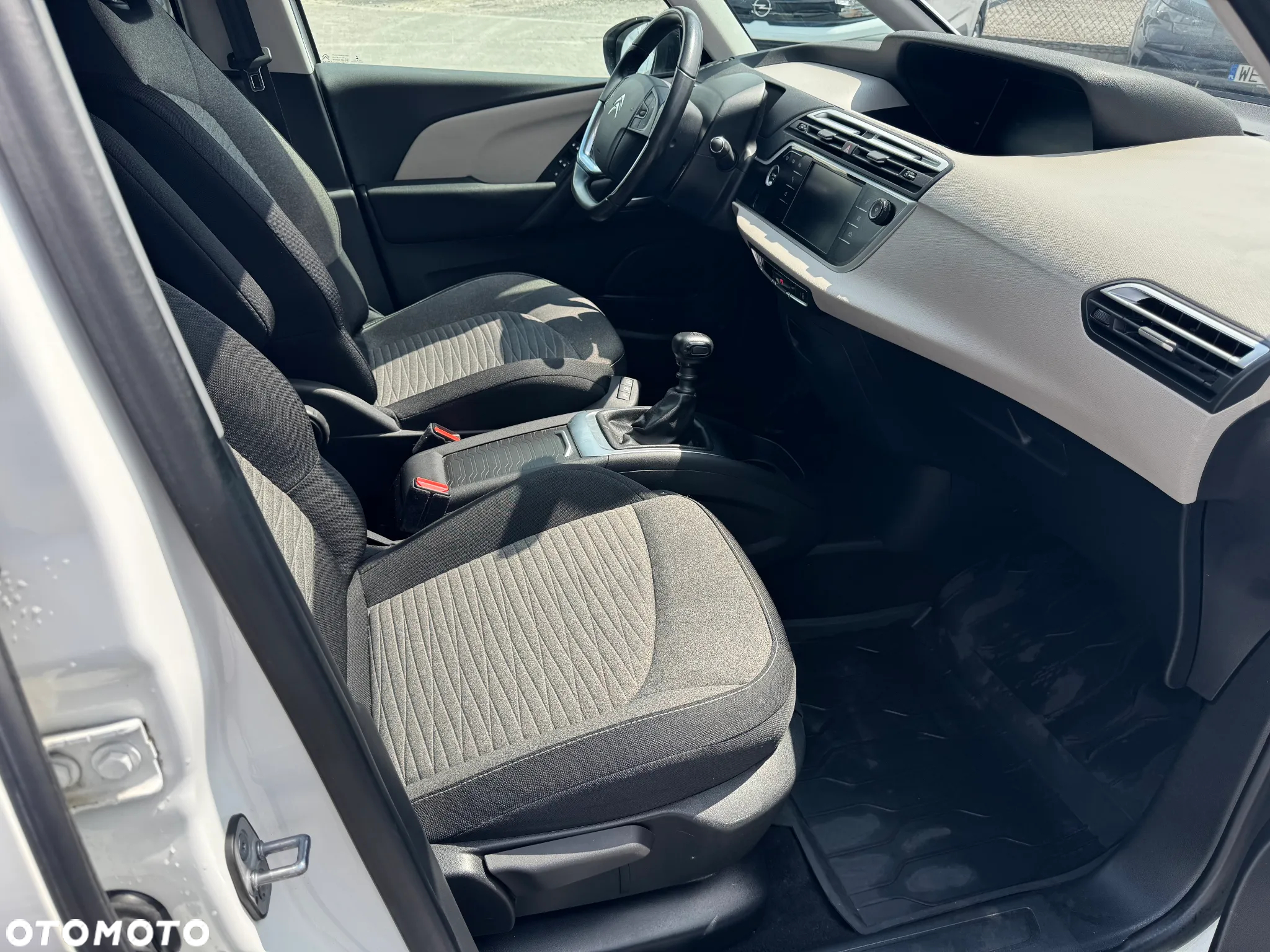 Citroën C4 Grand Picasso - 8