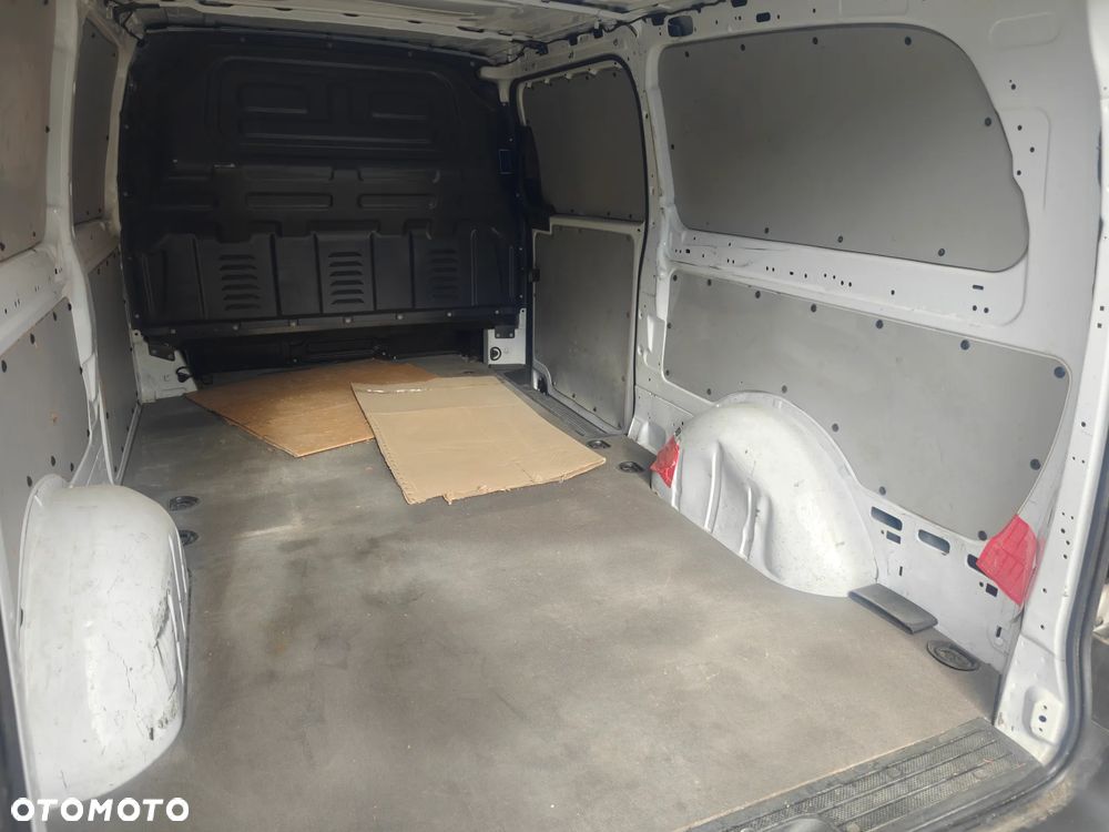 Mercedes-Benz Vito 109CDI - 13