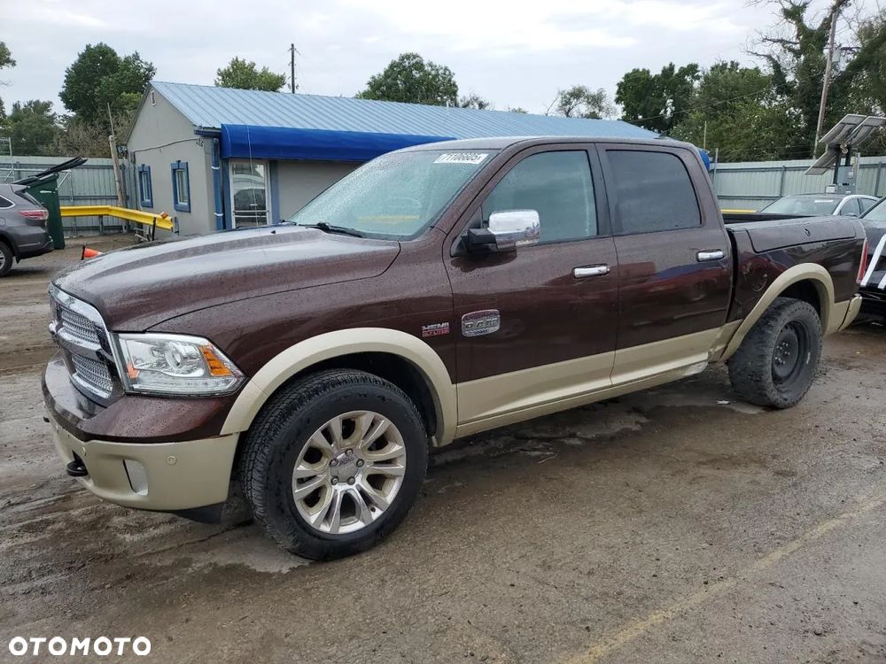 Dodge RAM 1500 5.7 4x4 - 5