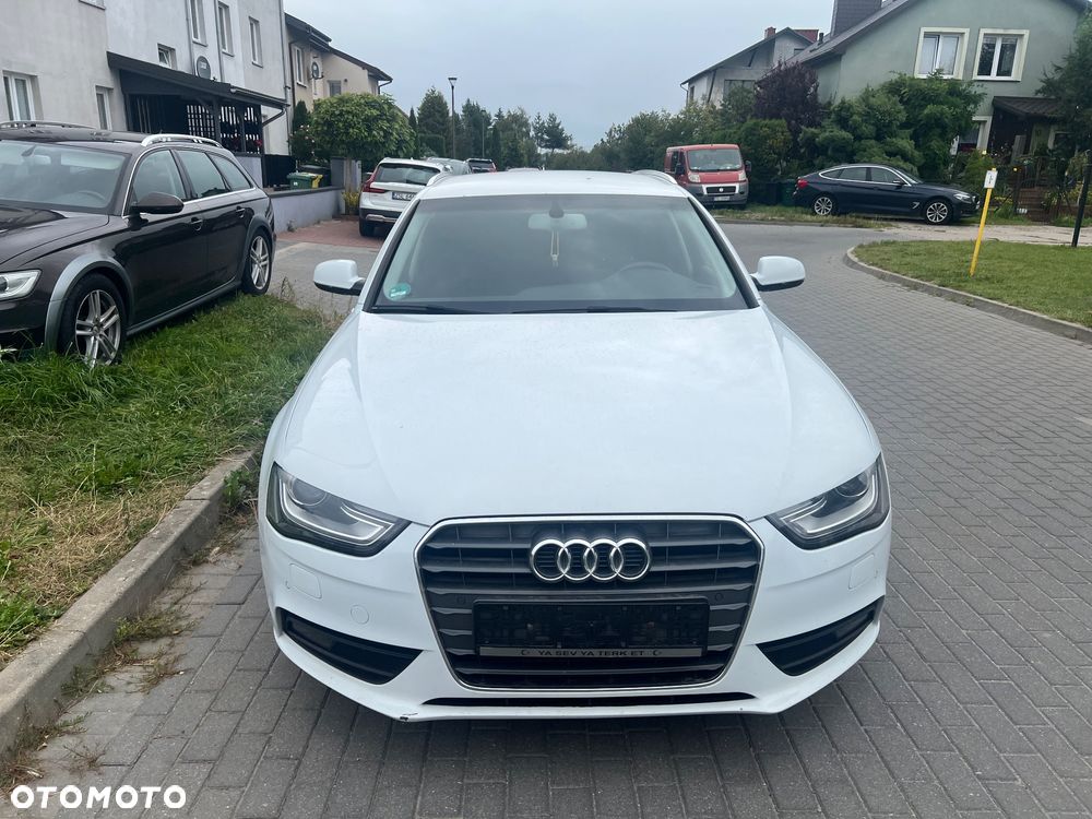 Audi A4 Avant 2.0 TDI DPF multitronic Attraction - 2