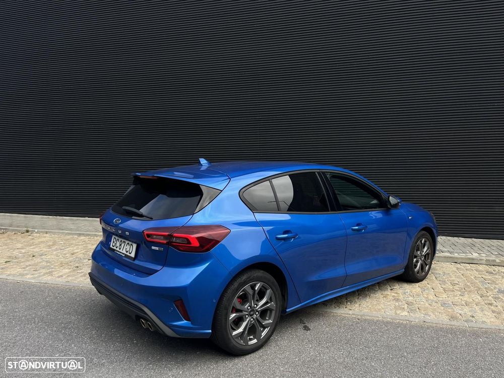 Ford Focus 1.0 EcoBoost MHEV ST-Line X - 17
