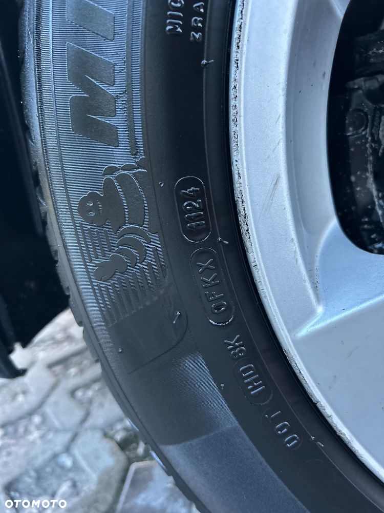 BMW Seria 5 525d - 14
