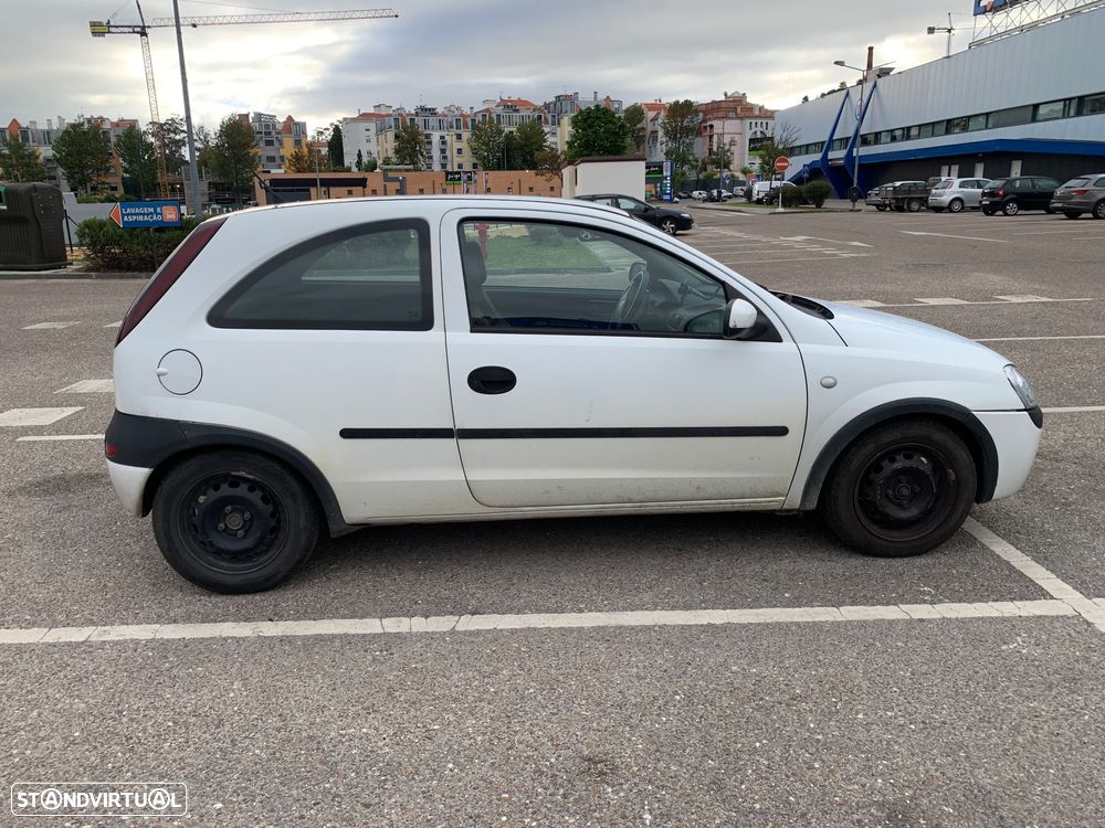 Opel Corsa - 2
