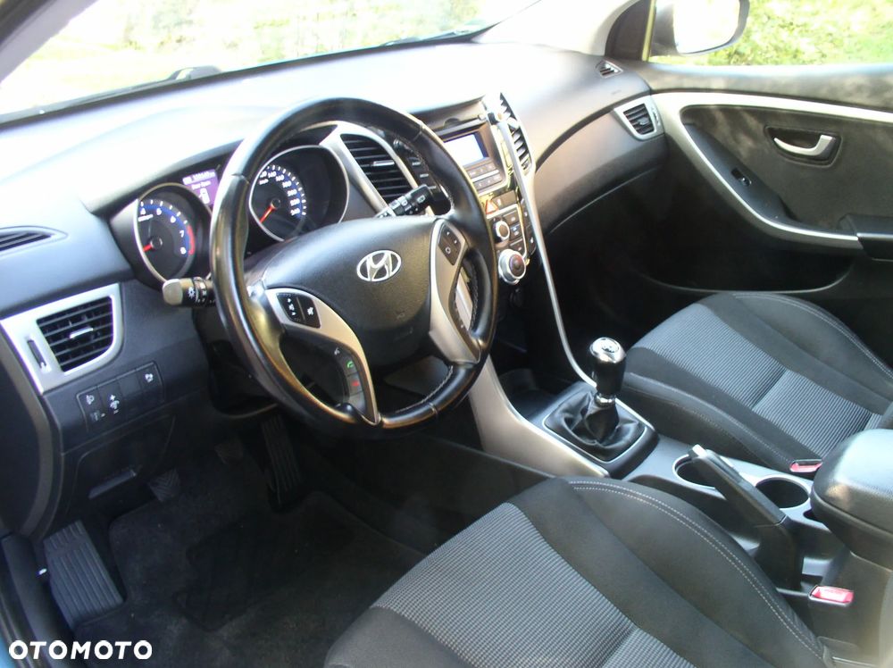 Hyundai i30 1.4 Fifa World Cup Edition - 11