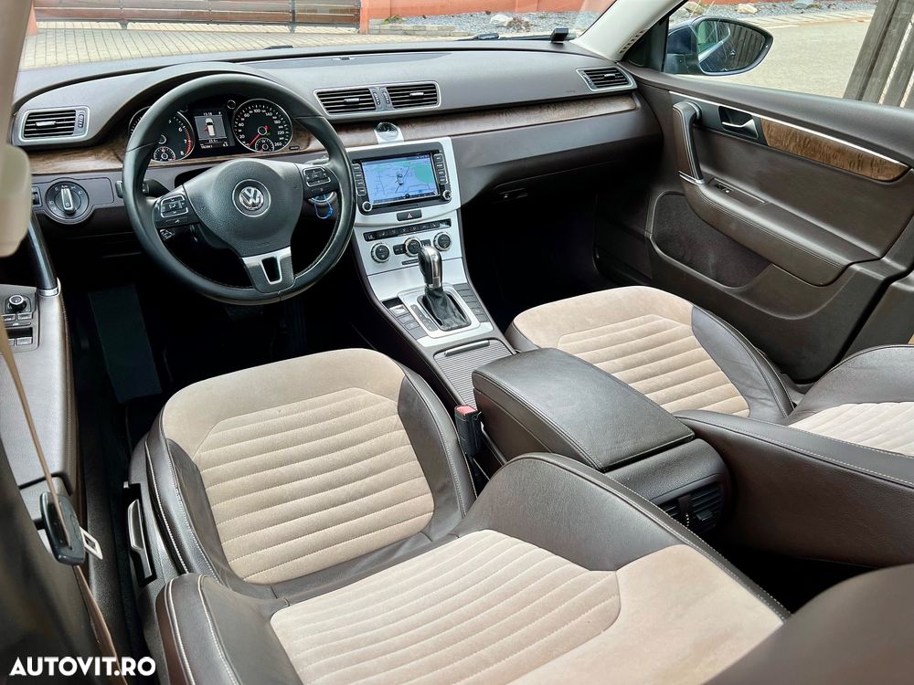 Volkswagen Passat Variant 1.8 TSI DSG Highline - 18