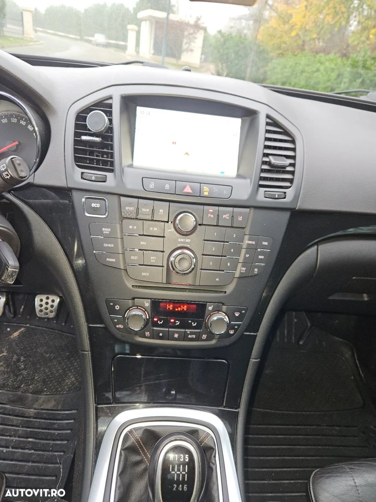 Opel Insignia 2.0 CDTI Sports Tourer 4x4 ecoFLEX St./St Active - 30