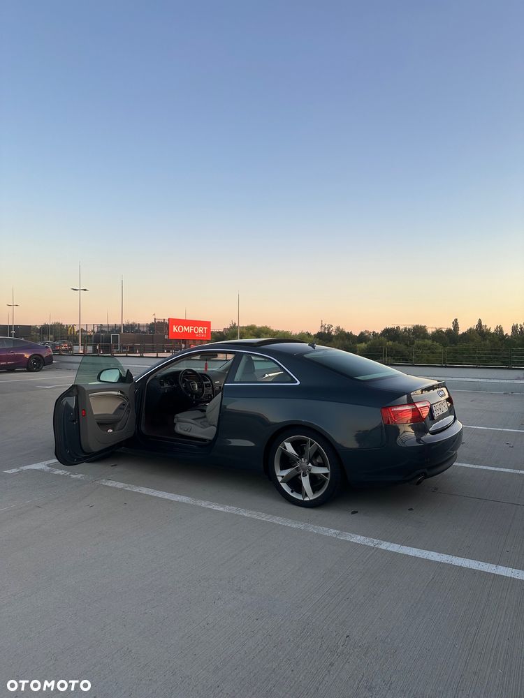 Audi A5 Coupé 3.2 FSI Quattro Tiptronic - 5