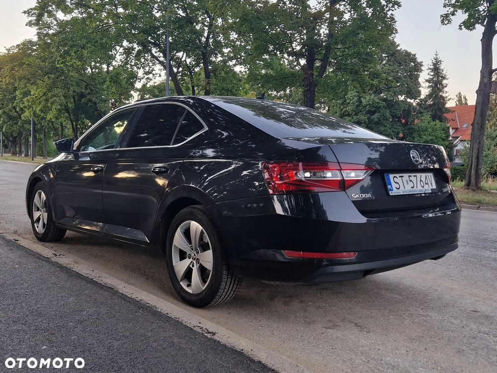Skoda Superb 1.4 TSI ACT Ambition - 7